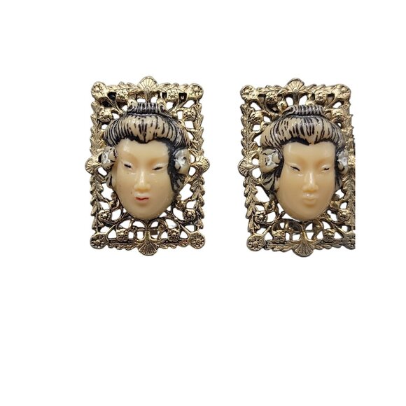 Selro Asian Geshi Clip On Earring Lucite Lady 3D Rectangle Filigree Vintage - Picture 2 of 10